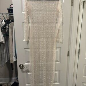 Elegant Cream Long Sleeve Dress